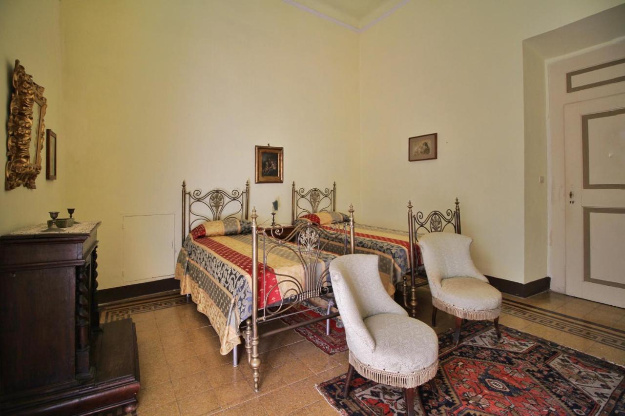 Castello Di Sovicille - Residenza D'Epoca Bed & Breakfast Exterior photo