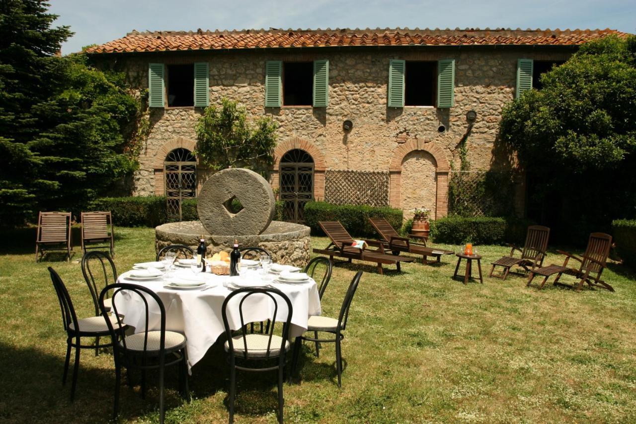 Castello Di Sovicille - Residenza D'Epoca Bed & Breakfast Exterior photo