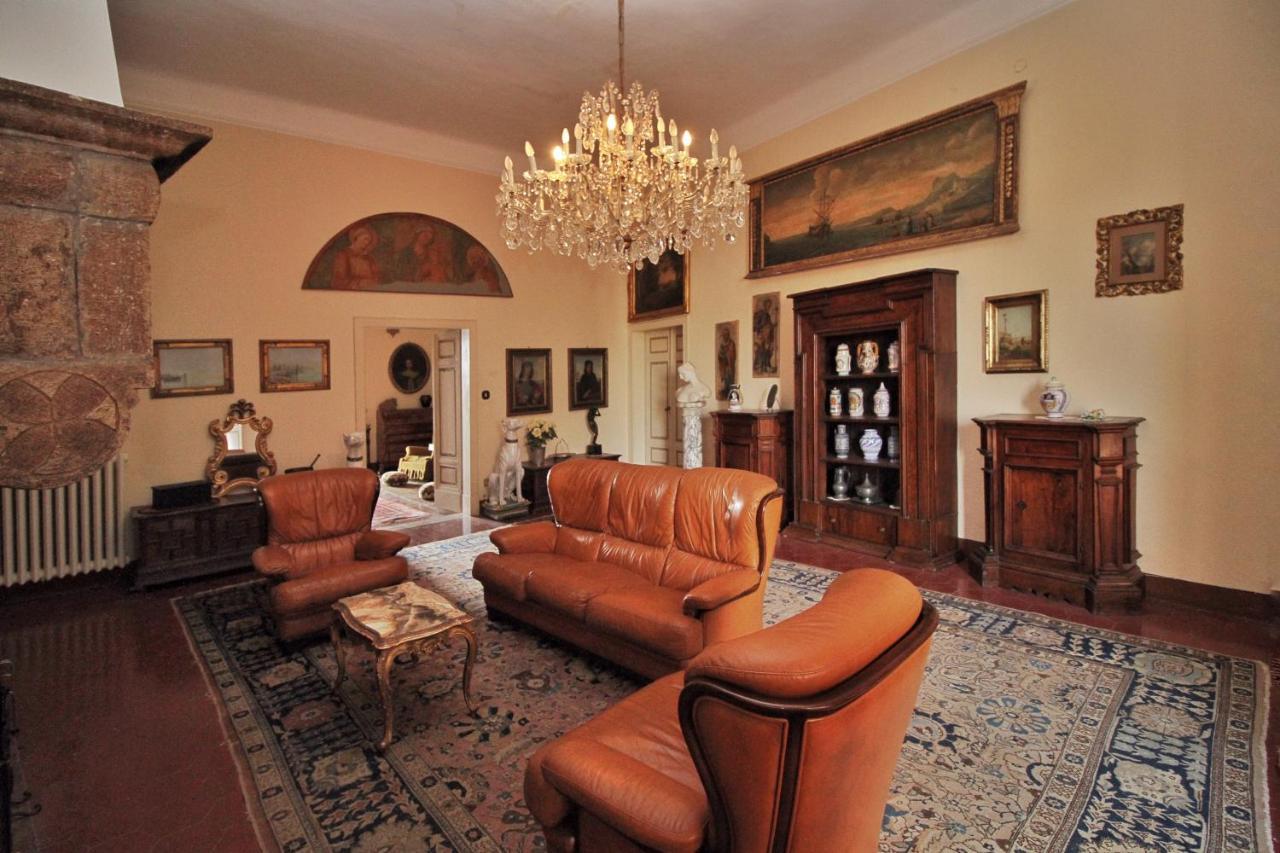 Castello Di Sovicille - Residenza D'Epoca Bed & Breakfast Exterior photo