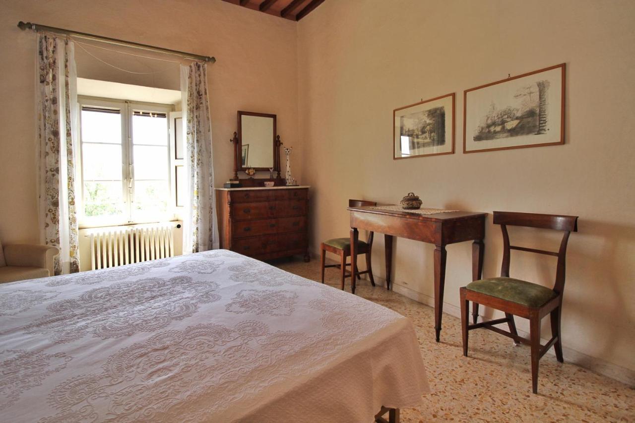 Castello Di Sovicille - Residenza D'Epoca Bed & Breakfast Exterior photo