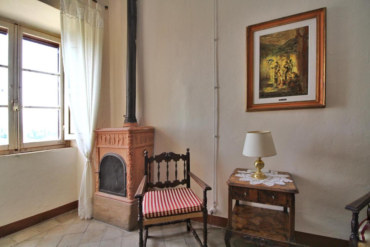 Castello Di Sovicille - Residenza D'Epoca Bed & Breakfast Exterior photo
