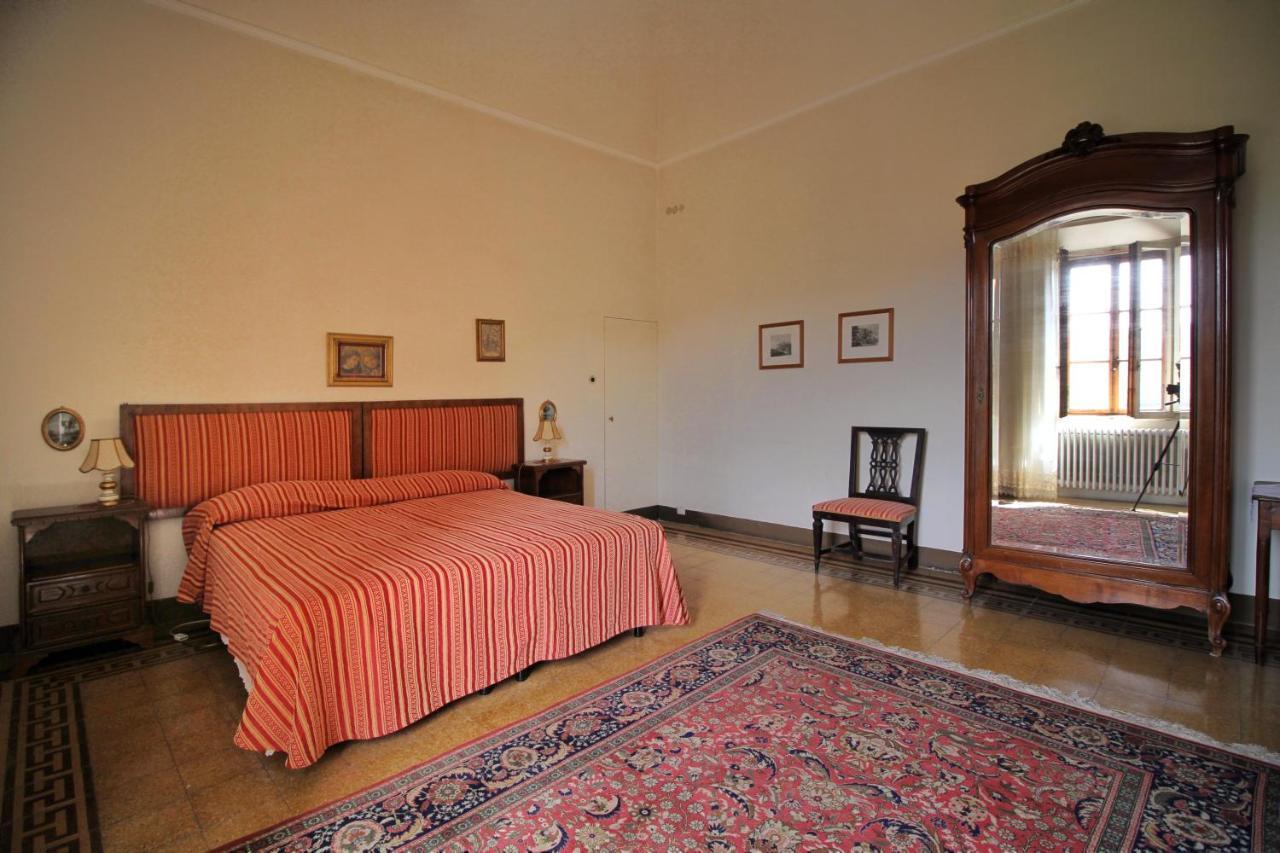 Castello Di Sovicille - Residenza D'Epoca Bed & Breakfast Exterior photo
