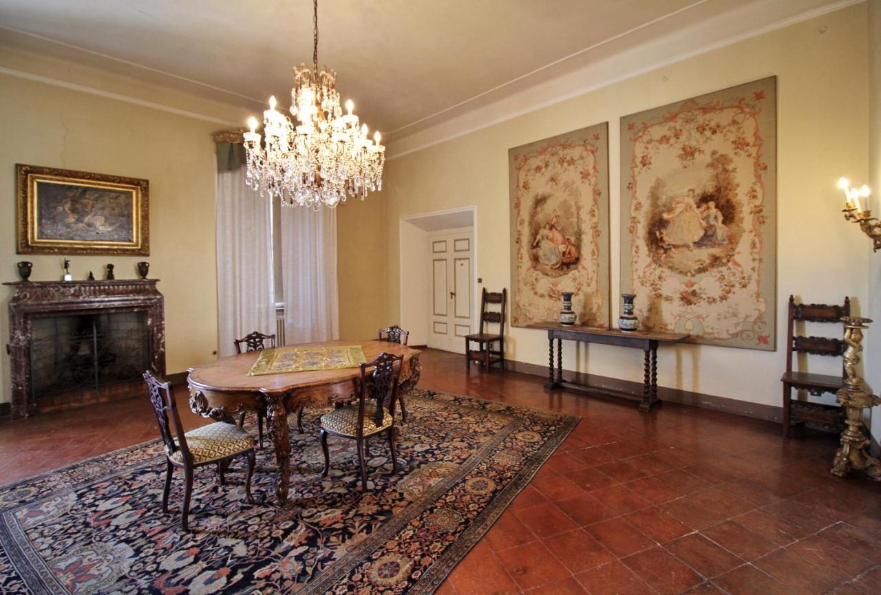 Castello Di Sovicille - Residenza D'Epoca Bed & Breakfast Exterior photo